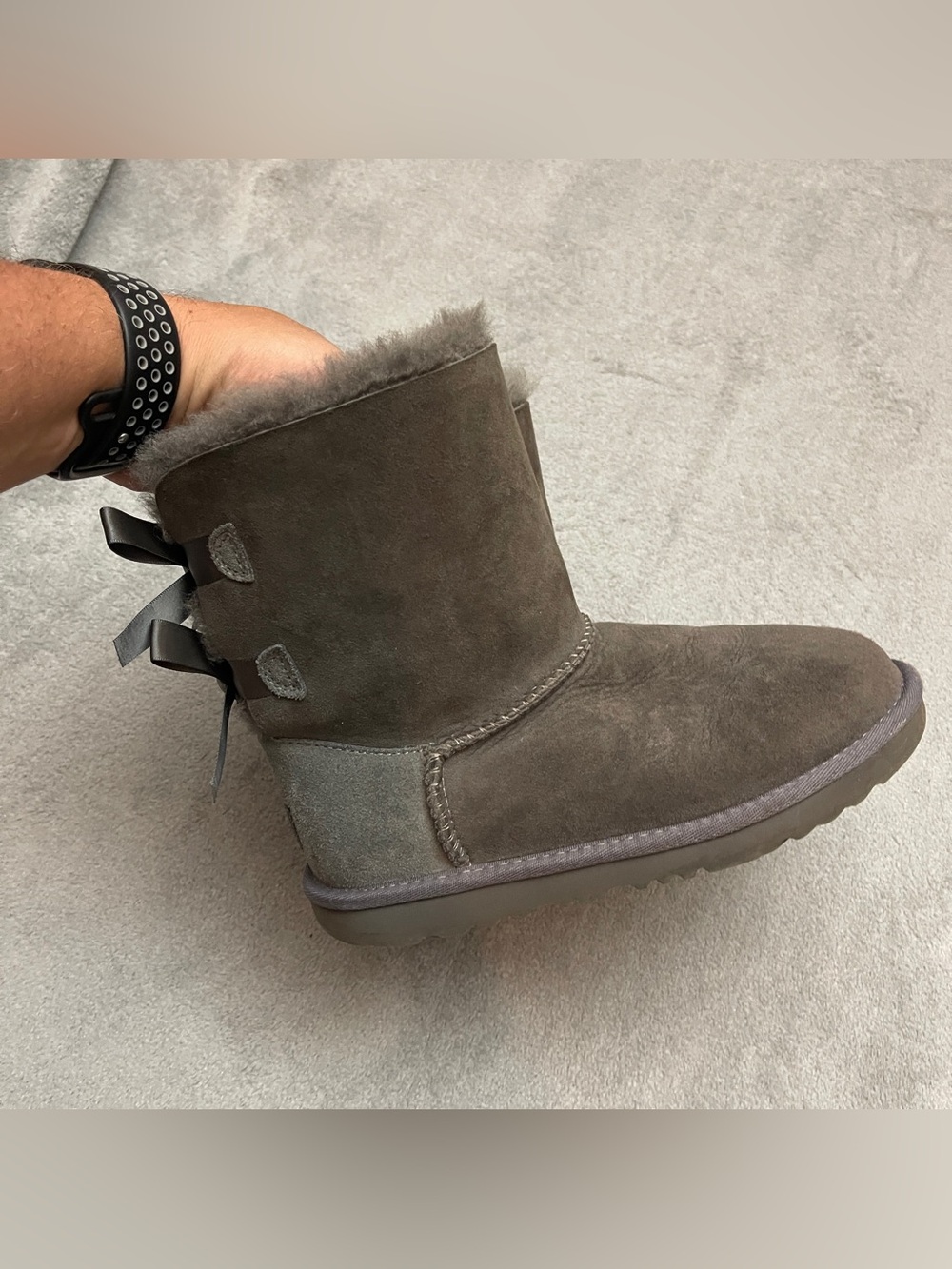 UGG Bailey Bow II Gray Suede Shearling Lined Bow Pull On Mid-Calf Boot Size 4 - Picture 3 of 9